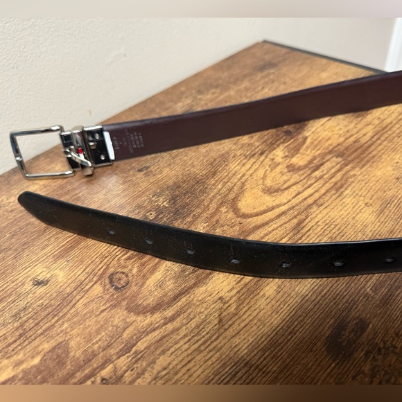 Tommy Hilfiger belt double side: brown/black. Excellent condition.Size L (30-32) - Picture 5 of 7